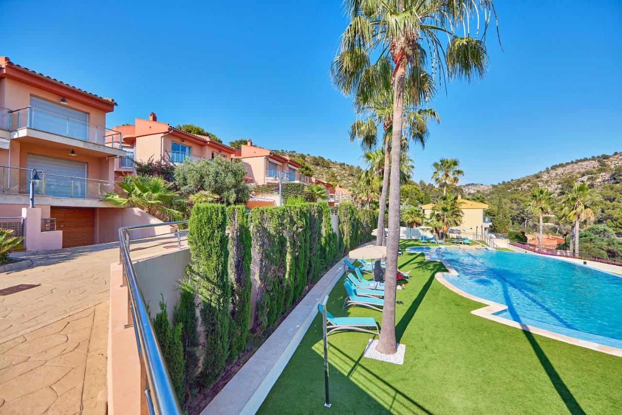 Universal Aquamarin Beach Houses Andratx Εξωτερικό φωτογραφία