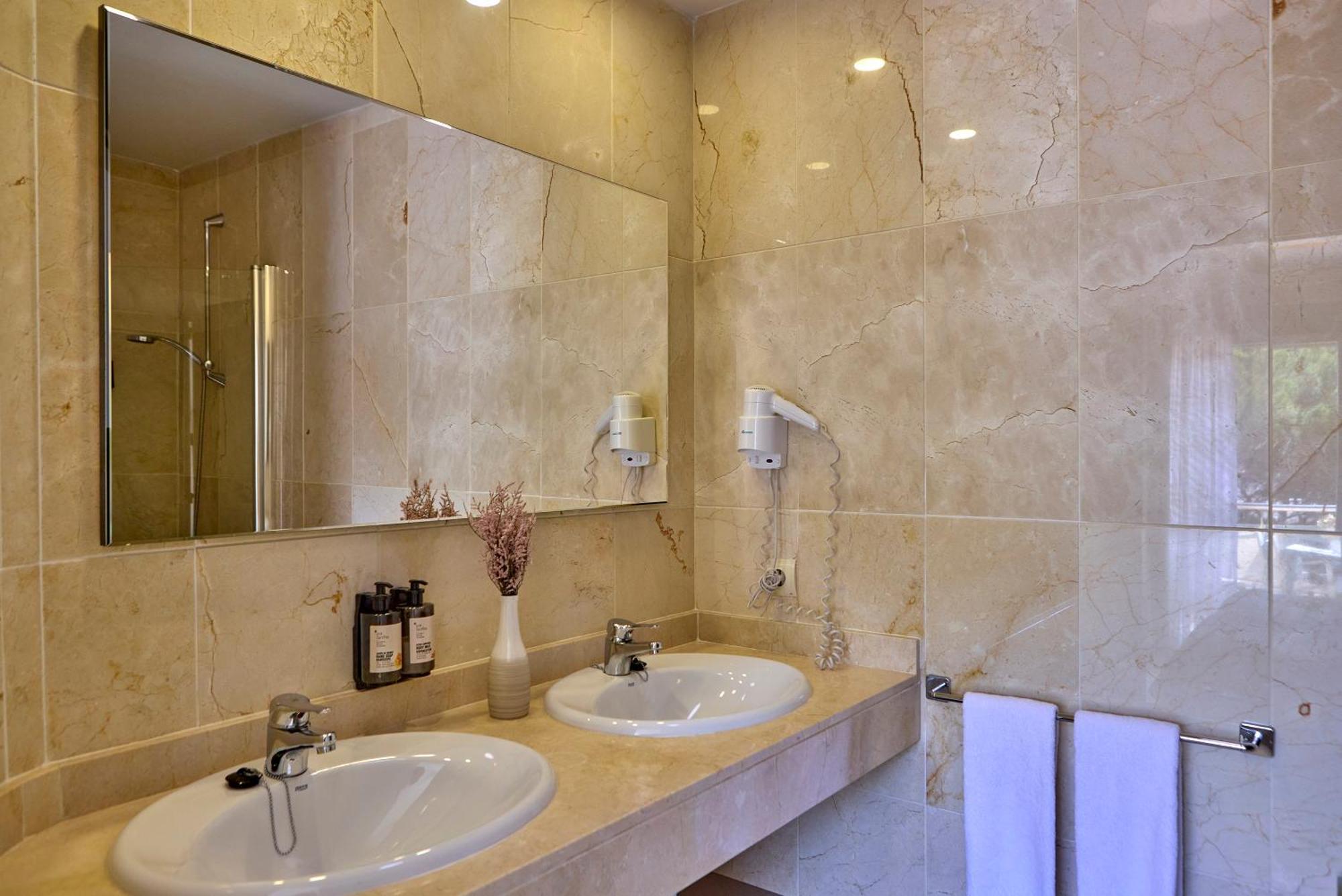 Universal Aquamarin Beach Houses Andratx Εξωτερικό φωτογραφία